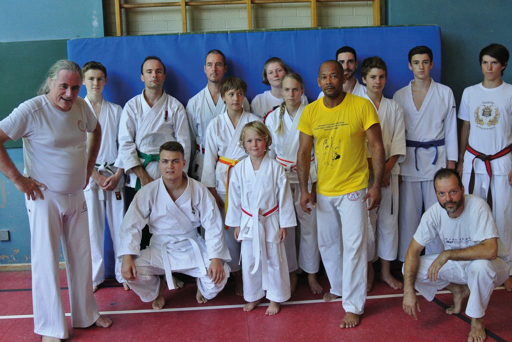 Capoeira unterrichtet von Ralf Kramer und Rui da Sylva
